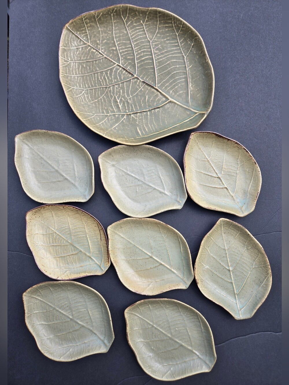 Vance Kitira Ceramic Green Leaf Serving Platter & 8 Dessert Plates 9pc Set
